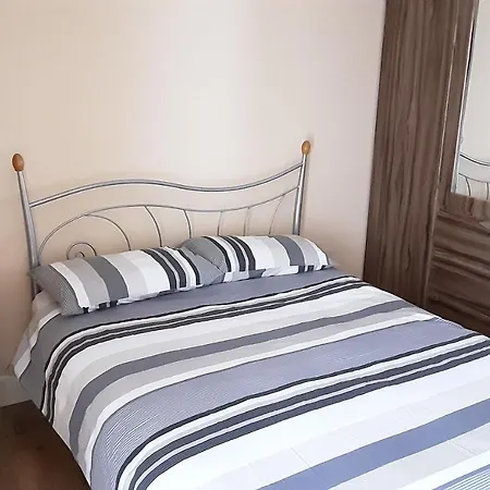 Cosy 2-bed In Sligo Holiday home Enniscrone