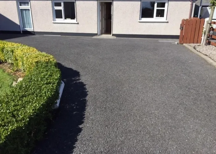 2 Bed - Sleeps 6 - Parking - Wifi Feriehus *